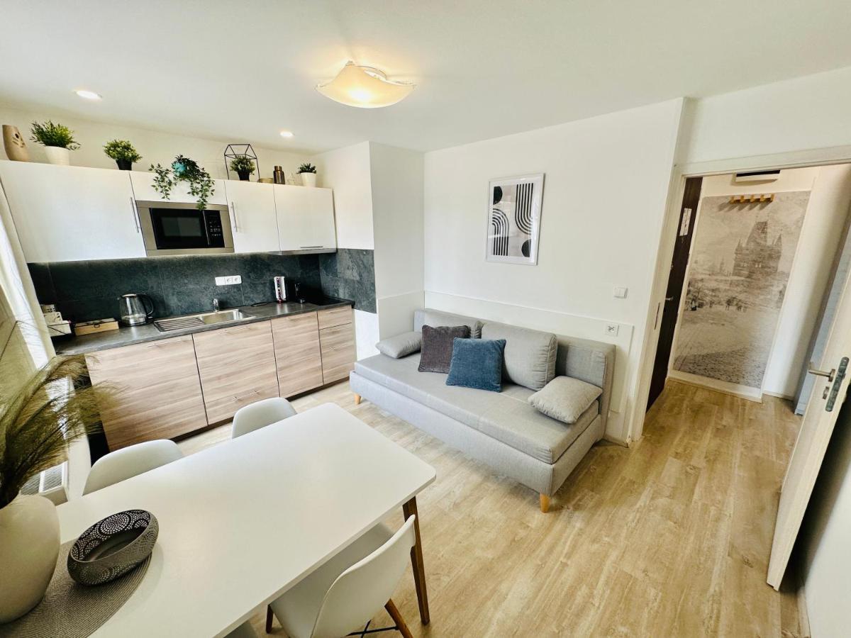 Beautiful Apartment Dlouha Praag Buitenkant foto