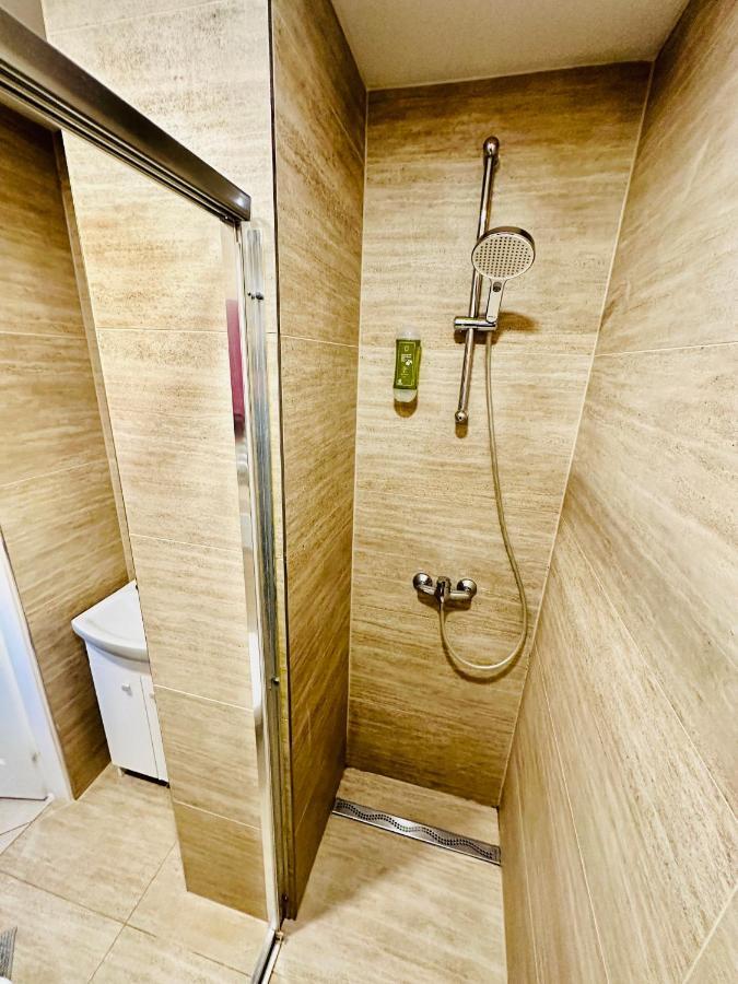 Beautiful Apartment Dlouha Praag Buitenkant foto